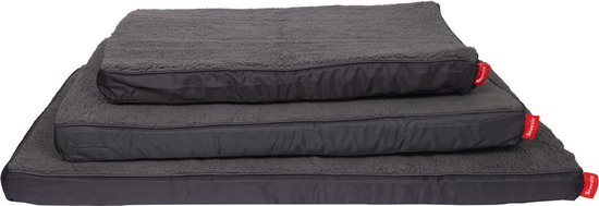 Beste-Hondenkussen-Voor-In-De-Bench-1