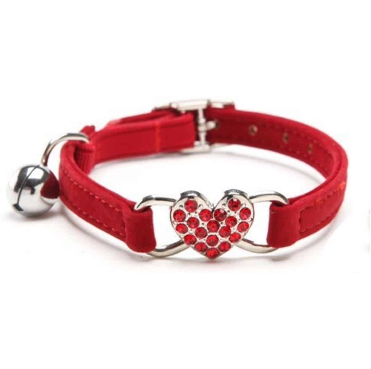 Kattenhalsband met hartje